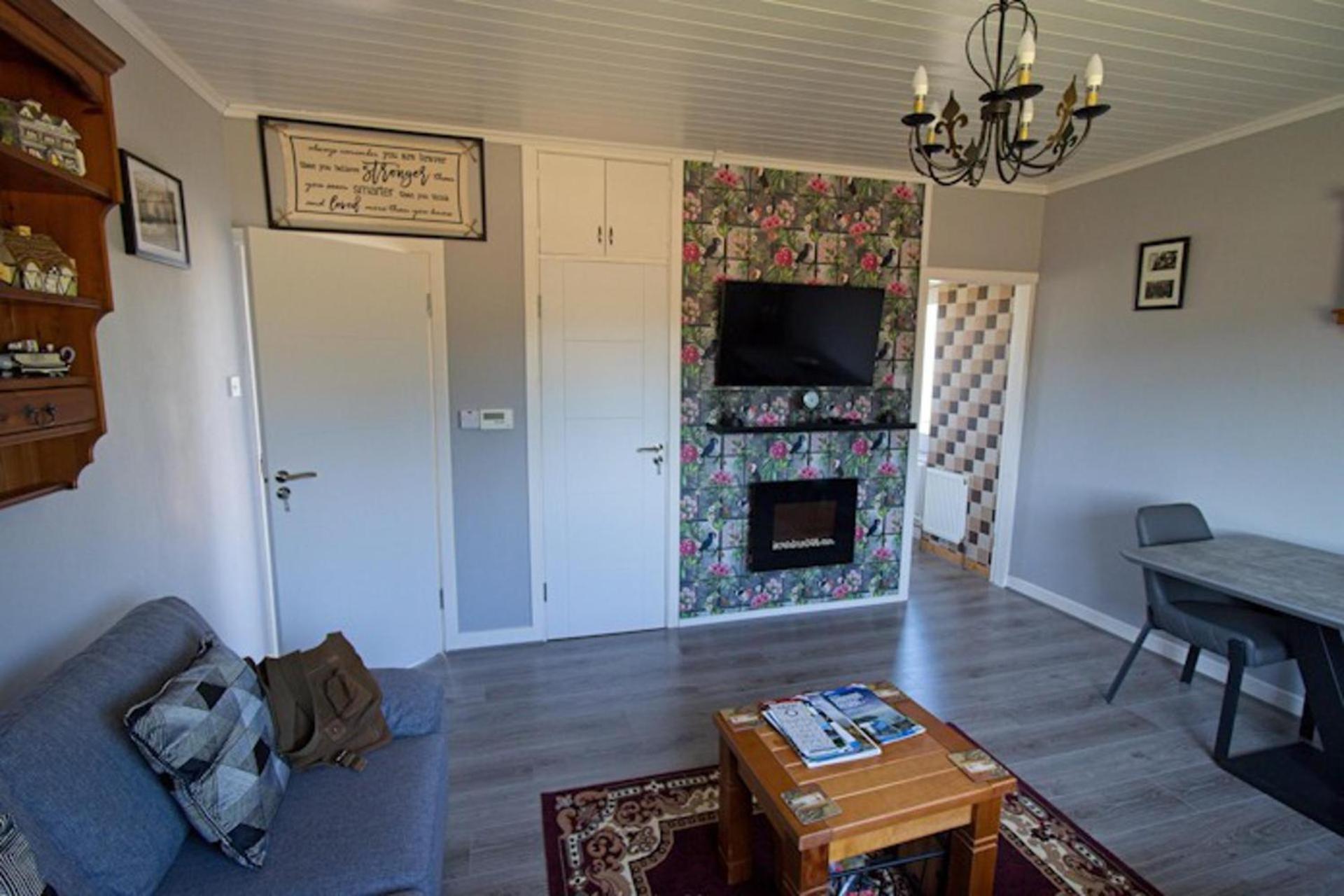 Lovely 2 Bed Cottage In Cromane Killorglin Exteriör bild